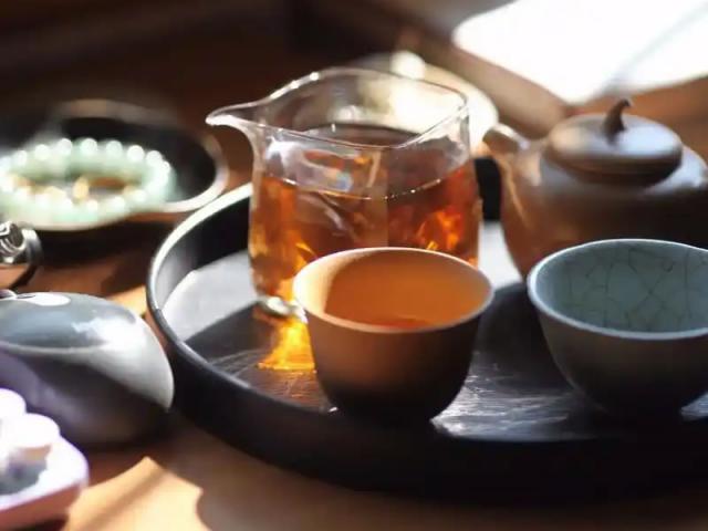 辦公室茶葉推薦：適合上班族喝的茶葉茶飲清單！